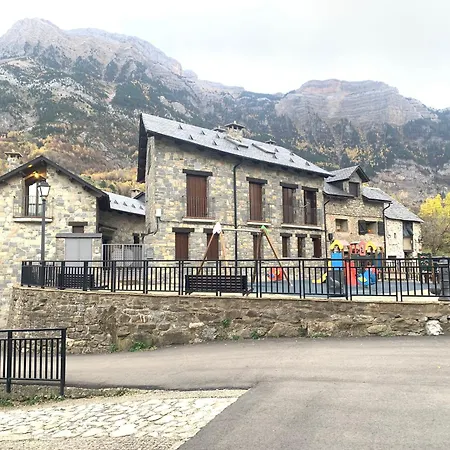 Alpesi faház Villa Hoz de Jaca *